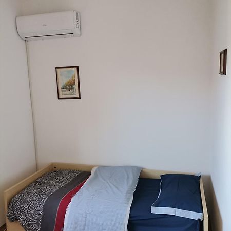 Camera In Appartamento Pordenone Zewnętrze zdjęcie